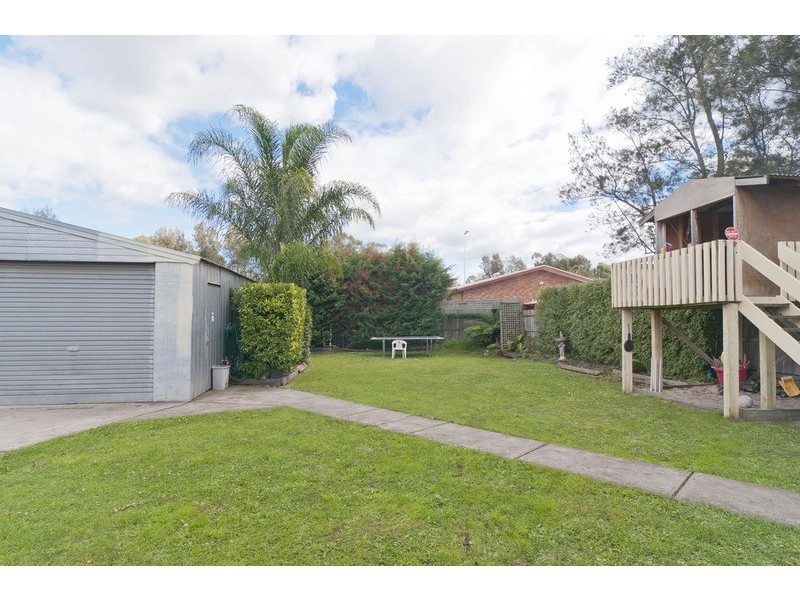 11 Esther Crescent, Mooroolbark VIC 3138