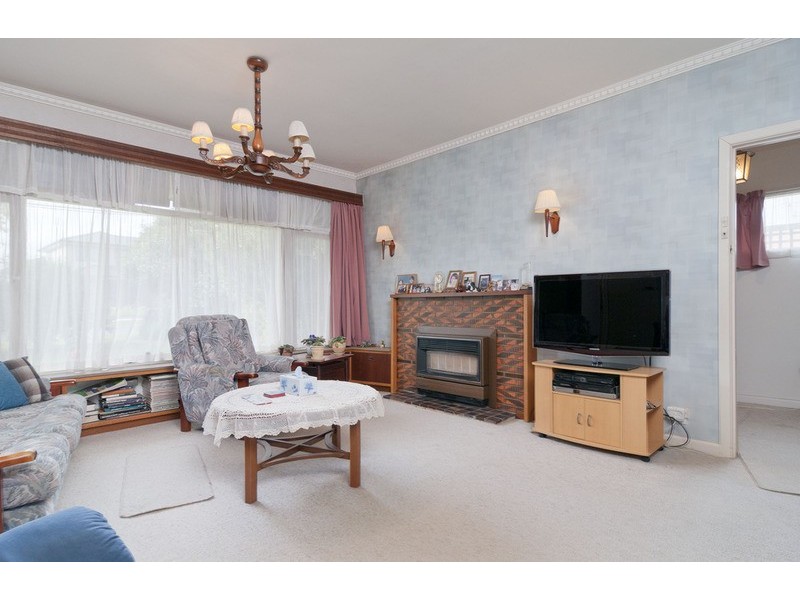 7 Karingal Street, Croydon North VIC 3136