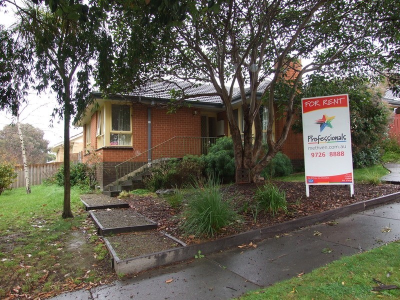 1/14 Sheldon Avenue, Mooroolbark VIC 3138