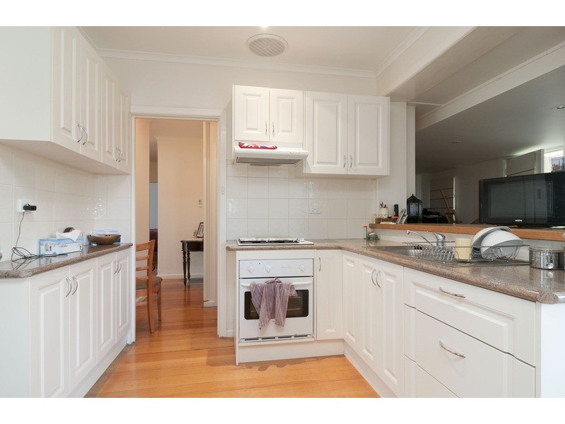 20 Swinburne Avenue, Mooroolbark VIC 3138