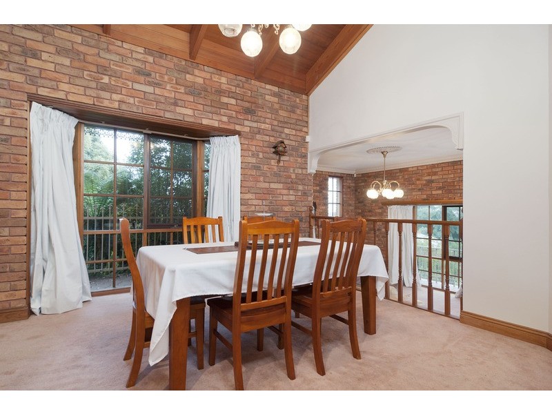 16 Drummerhill Lane, Mooroolbark VIC 3138