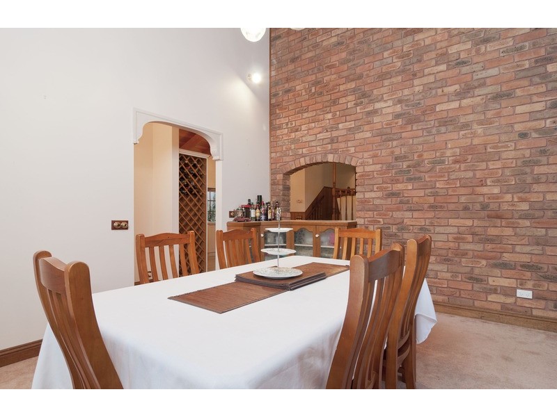 16 Drummerhill Lane, Mooroolbark VIC 3138