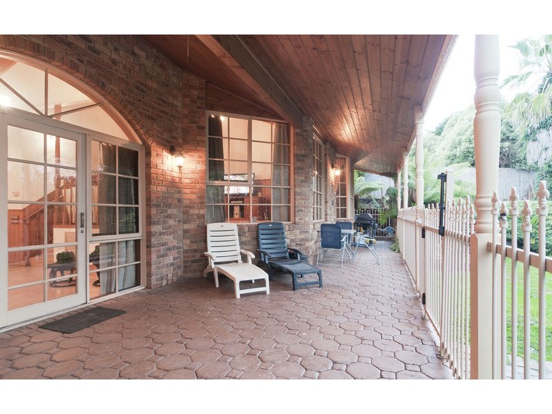 16 Drummerhill Lane, Mooroolbark VIC 3138