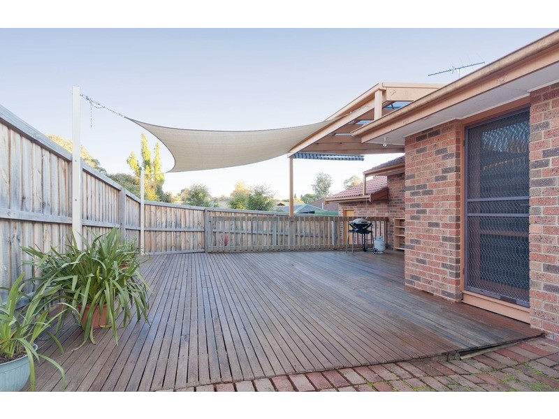 50 Highview Drive, Mooroolbark VIC 3138