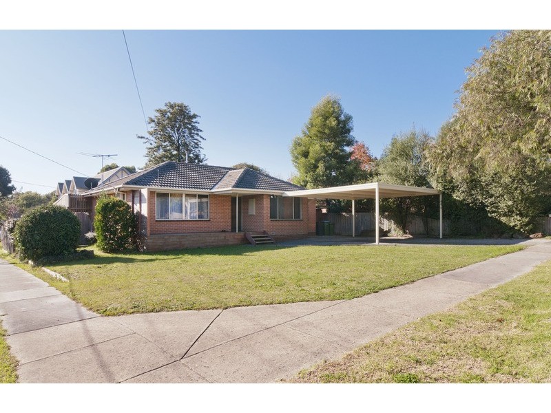 29 Cameron Road, Croydon VIC 3136