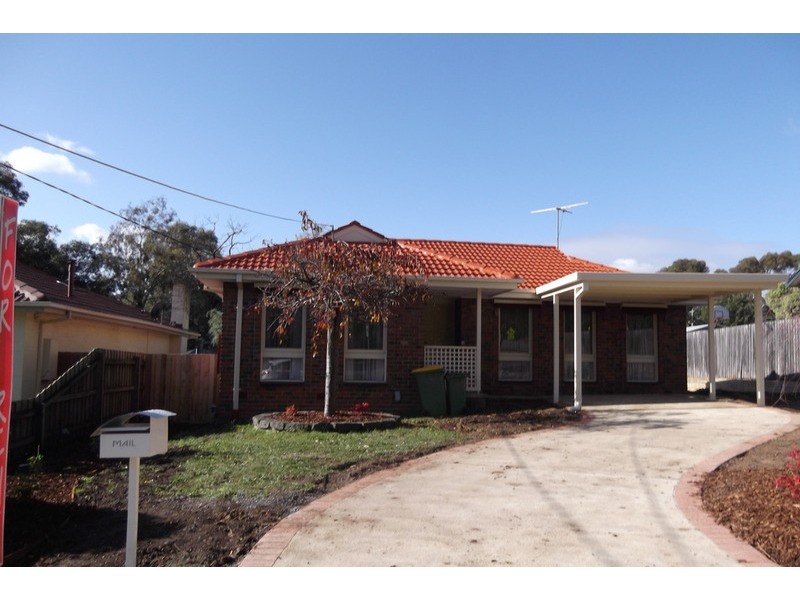 36 Pembroke Road, Mooroolbark VIC 3138