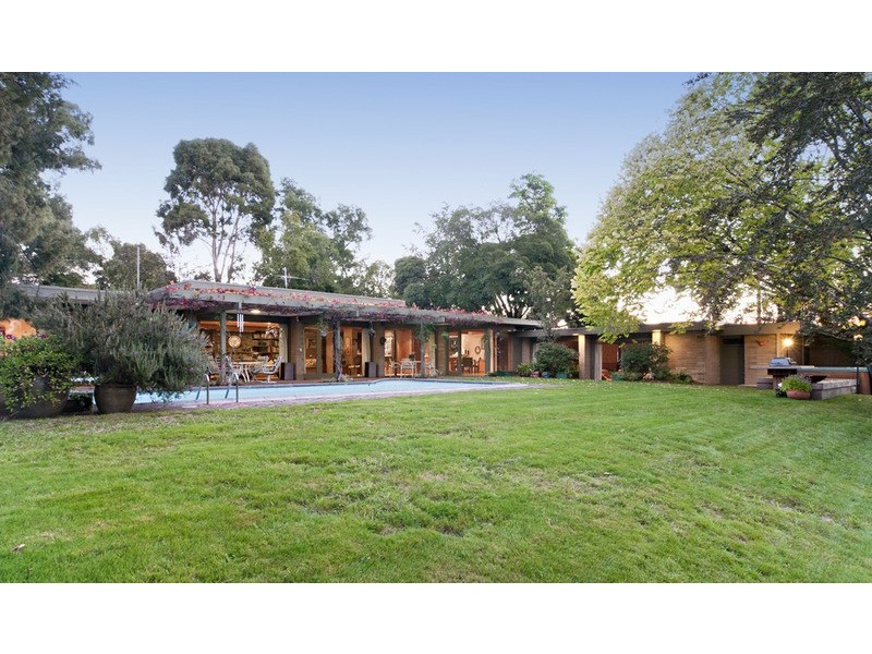 ‘Tandridge’ 538-540 Hull Road, Lilydale VIC 3140