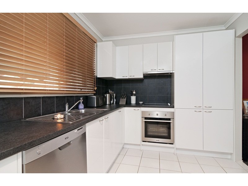 16/18 Alfrick Road, Croydon VIC 3136
