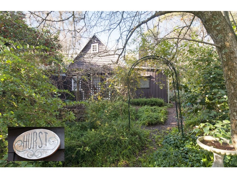 100-102 Pembroke Road, Mooroolbark VIC 3138