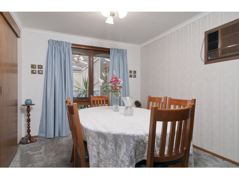 6 Brenda Court, Croydon VIC 3136
