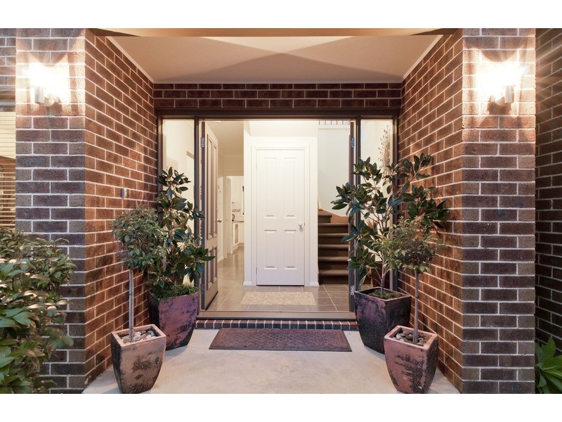 14 Huntly Avenue, Mooroolbark VIC 3138