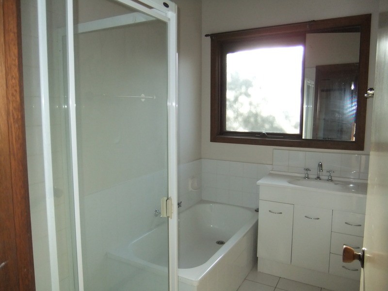 66 Roseman Road, Chirnside Park VIC 3116