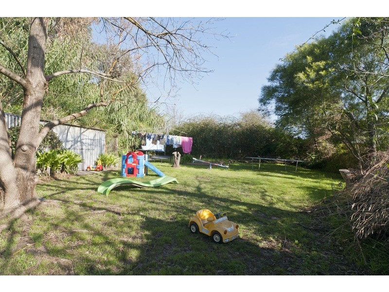 17 Hansen Road, Kilsyth VIC 3137