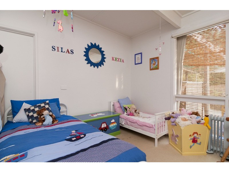 63 Victoria Road, Chirnside Park VIC 3116