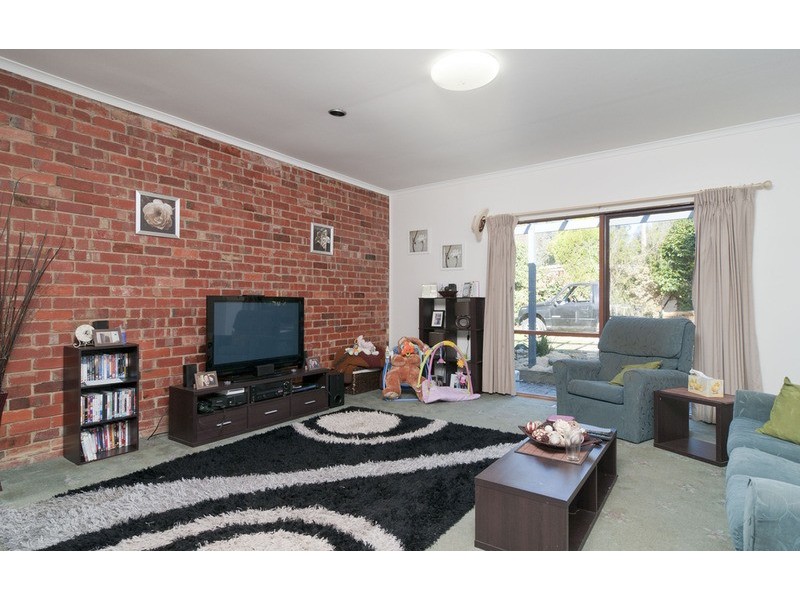 99 Fernhill Road, Mount Evelyn VIC 3796