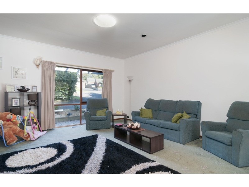 99 Fernhill Road, Mount Evelyn VIC 3796