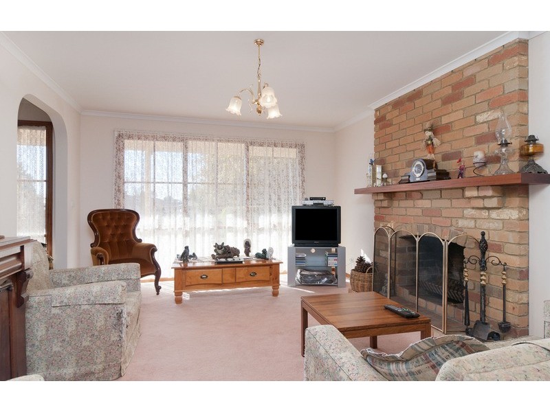 14 Partridge Way, Mooroolbark VIC 3138