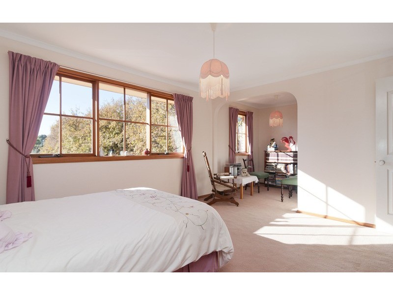 14 Partridge Way, Mooroolbark VIC 3138