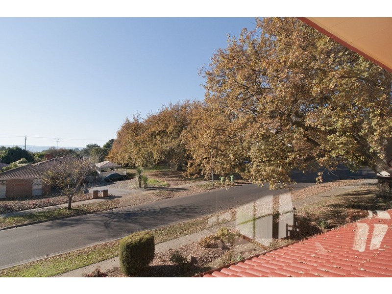 14 Partridge Way, Mooroolbark VIC 3138