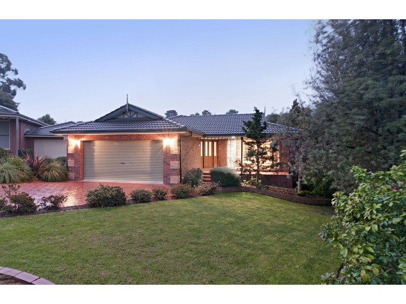 6 Macdonnell Court, Kilsyth VIC 3137