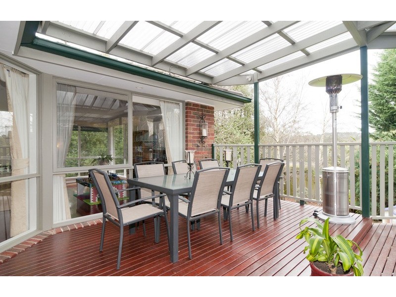 6 Macdonnell Court, Kilsyth VIC 3137