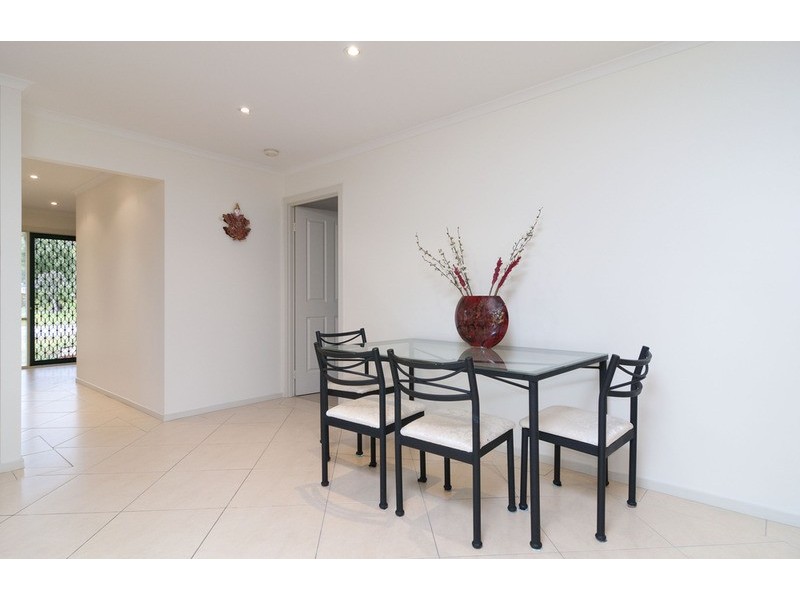 13 Sanctuary Court, Lilydale VIC 3140