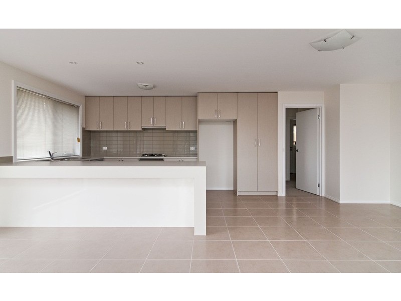 2/62 Cardigan Road, Mooroolbark VIC 3138