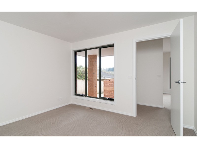 2/62 Cardigan Road, Mooroolbark VIC 3138