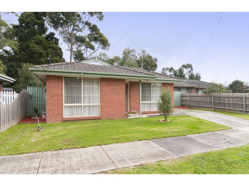 1B Monaro Court, Mooroolbark VIC 3138