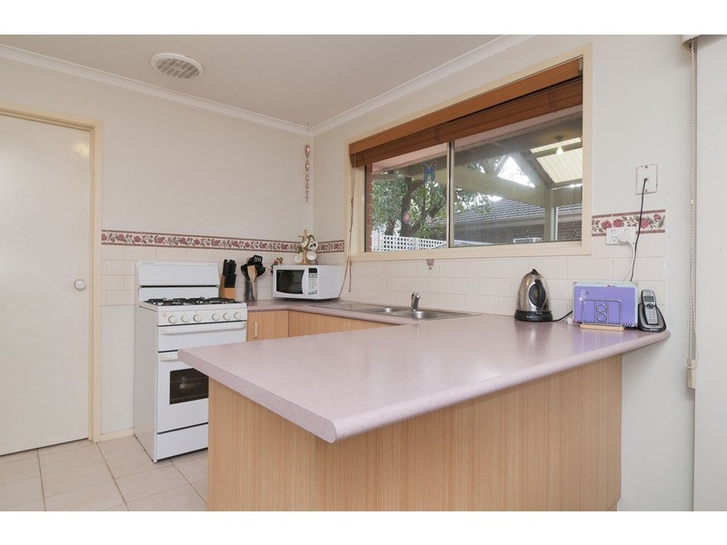 1B Monaro Court, Mooroolbark VIC 3138