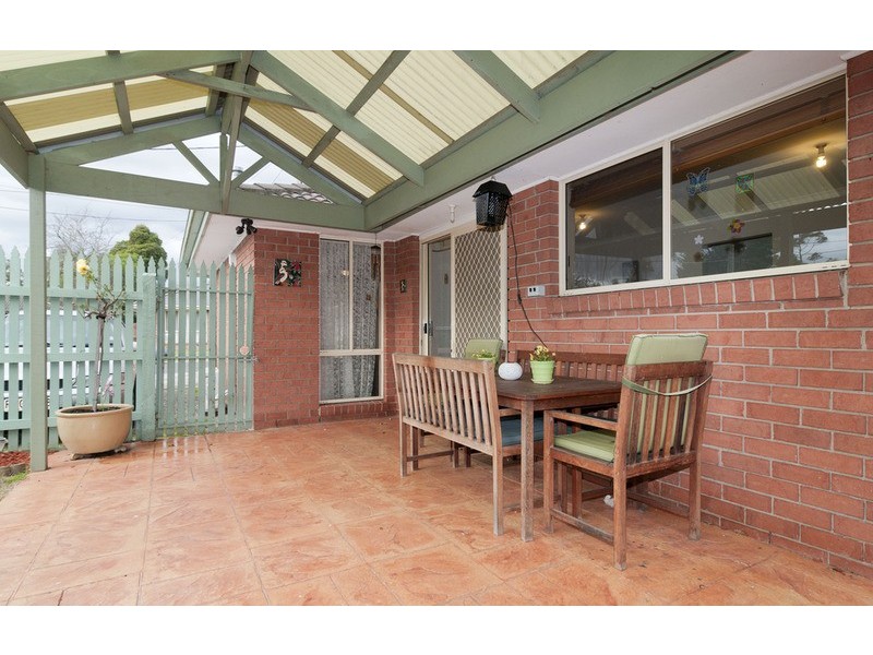 1B Monaro Court, Mooroolbark VIC 3138