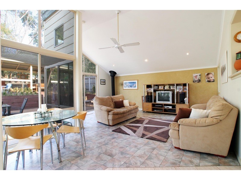 1 Eliot Court, Mooroolbark VIC 3138