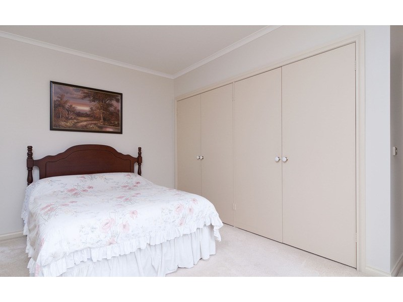 2/16 Charles Street, Mooroolbark VIC 3138