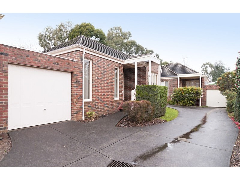 2/16 Charles Street, Mooroolbark VIC 3138