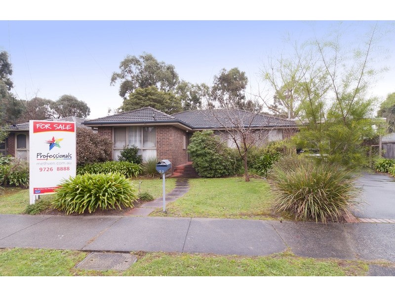 22 Mirang Avenue, Croydon VIC 3136