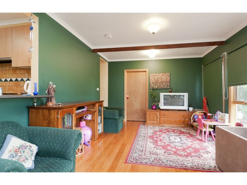 22 Mirang Avenue, Croydon VIC 3136