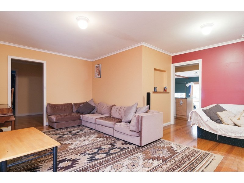 22 Mirang Avenue, Croydon VIC 3136