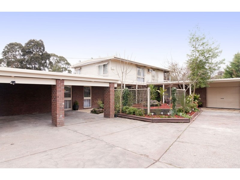 2 Bulga Street, Mooroolbark VIC 3138