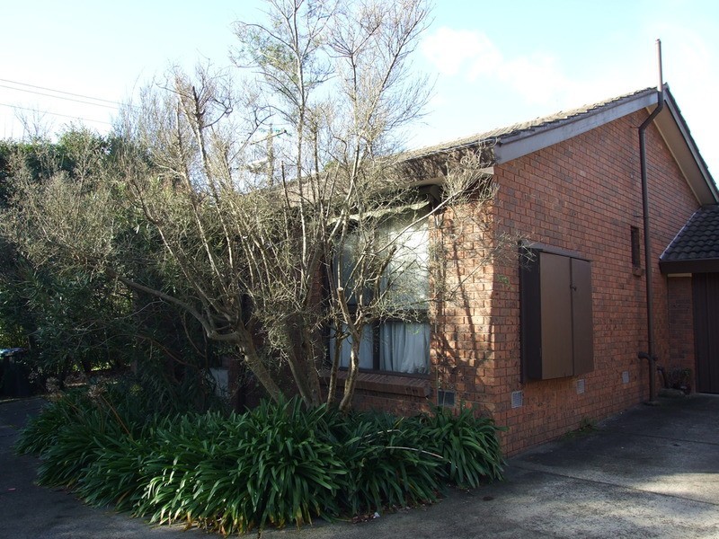 1/56 Hewish Road, Croydon VIC 3136