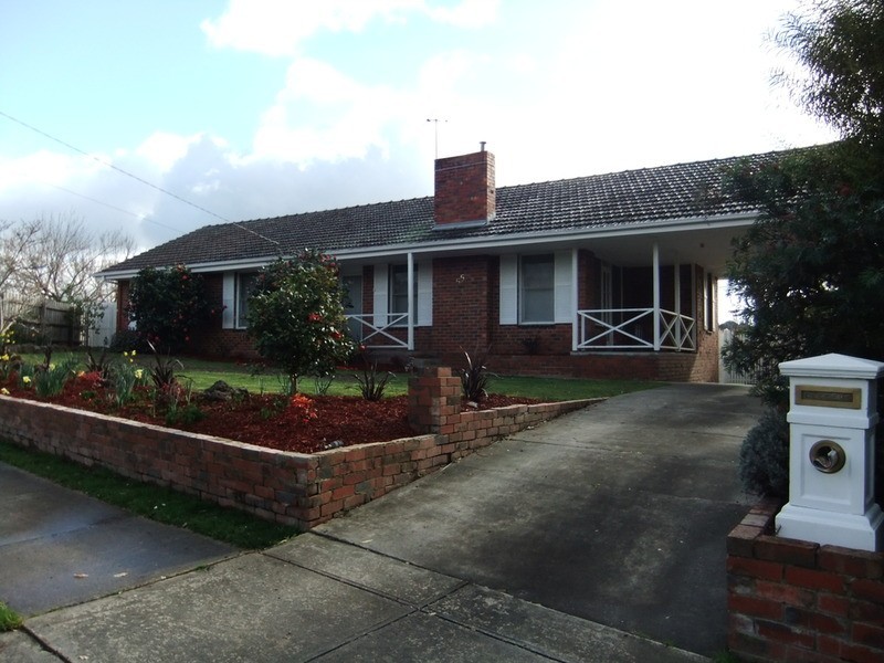 55 Carronvale Road, Mooroolbark VIC 3138