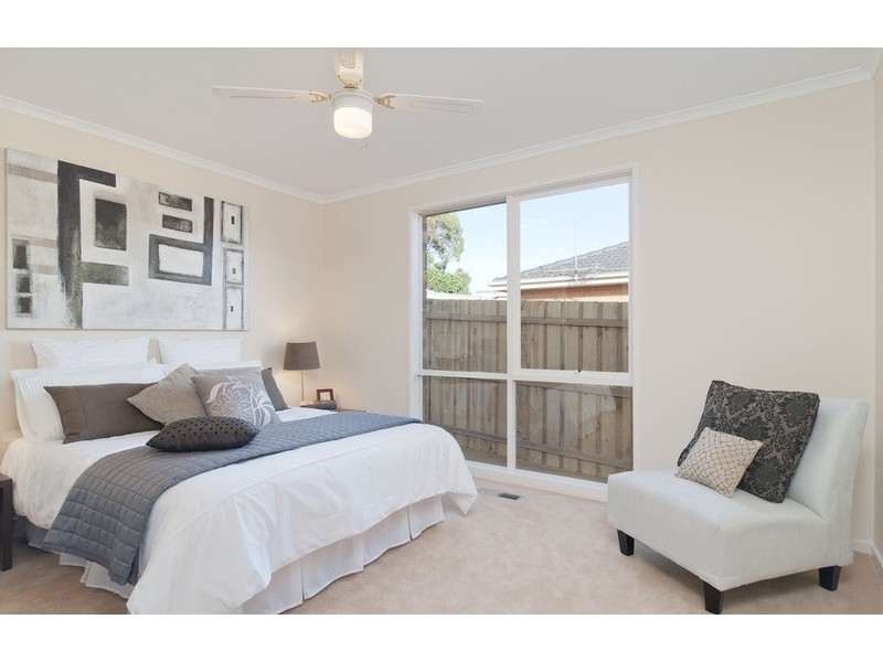 1/50 Kimberley Drive, Chirnside Park VIC 3116