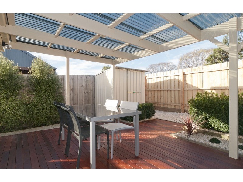 1/50 Kimberley Drive, Chirnside Park VIC 3116