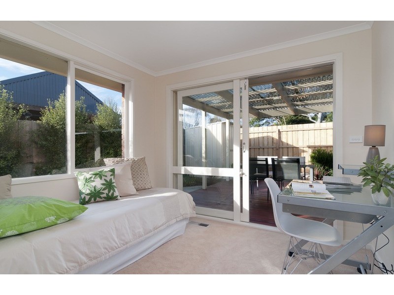 1/50 Kimberley Drive, Chirnside Park VIC 3116