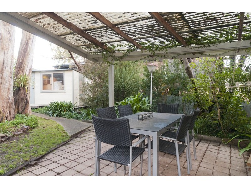 2 Clarendon Court, Mooroolbark VIC 3138