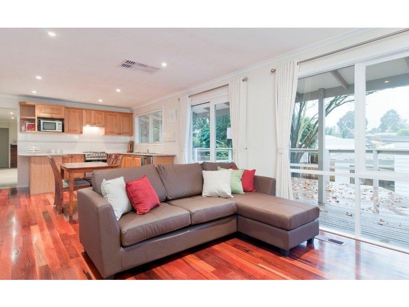 3 Raleigh Street, Seville VIC 3139