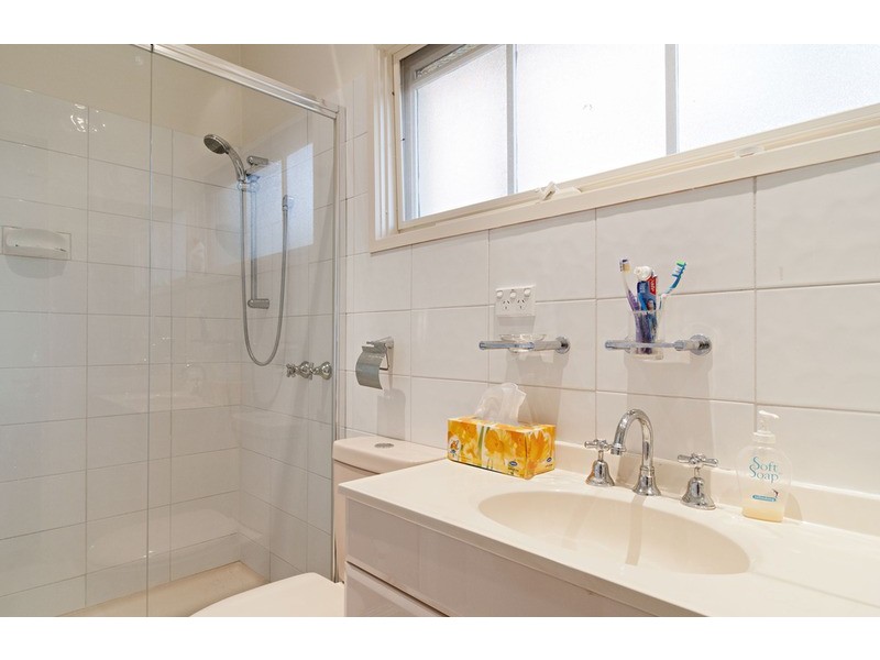 6 St Andrews Drive, Chirnside Park VIC 3116