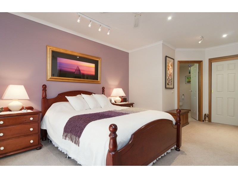 6 Chapman Court, Mooroolbark VIC 3138