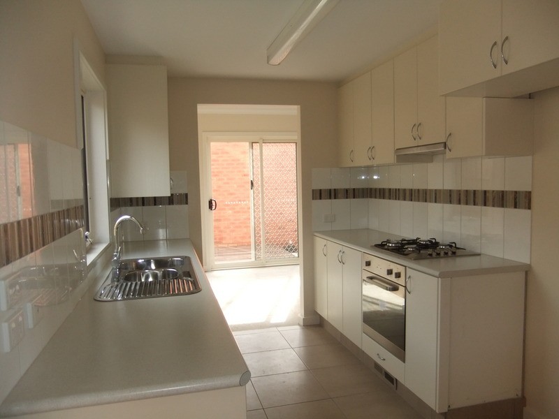 2/55 Albert Hill Road, Mooroolbark VIC 3138