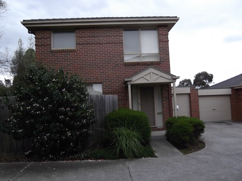8/2-4 Station Street, Mooroolbark VIC 3138