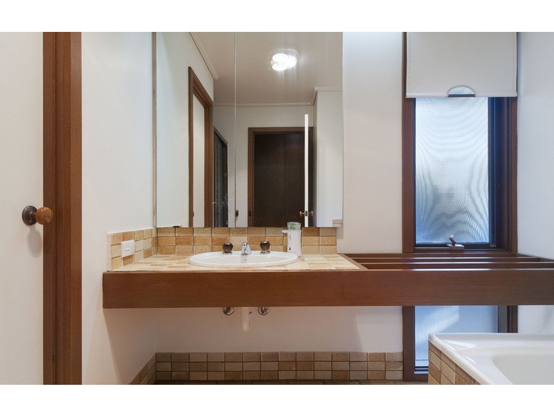 10 Huntingdale Drive, Chirnside Park VIC 3116